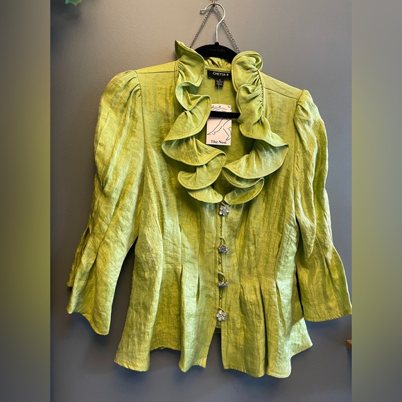 Size 8 Chetta B Lime Green Top with Ruffle Detail & Flower Buttons - Picture 1 of 3